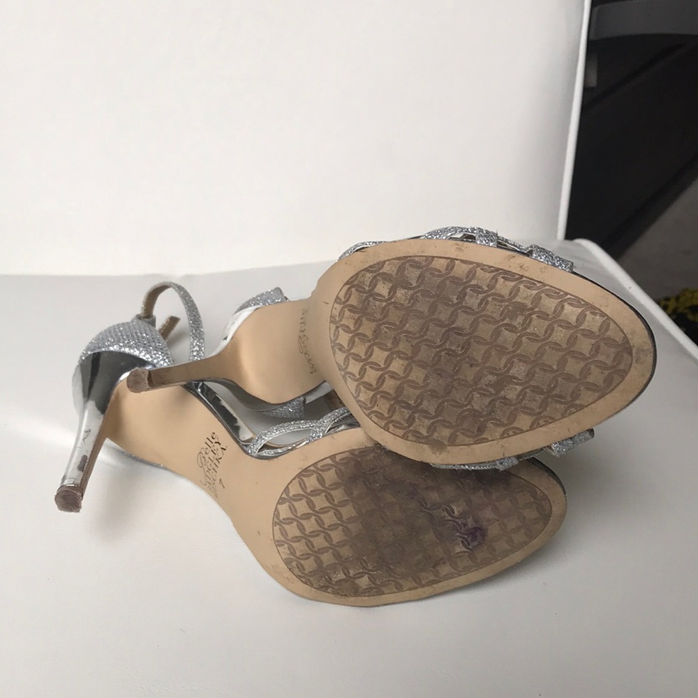 Belle Badgley Mischka Silver Glitter Heels | Formal | 8.5 - Picture 7 of 8